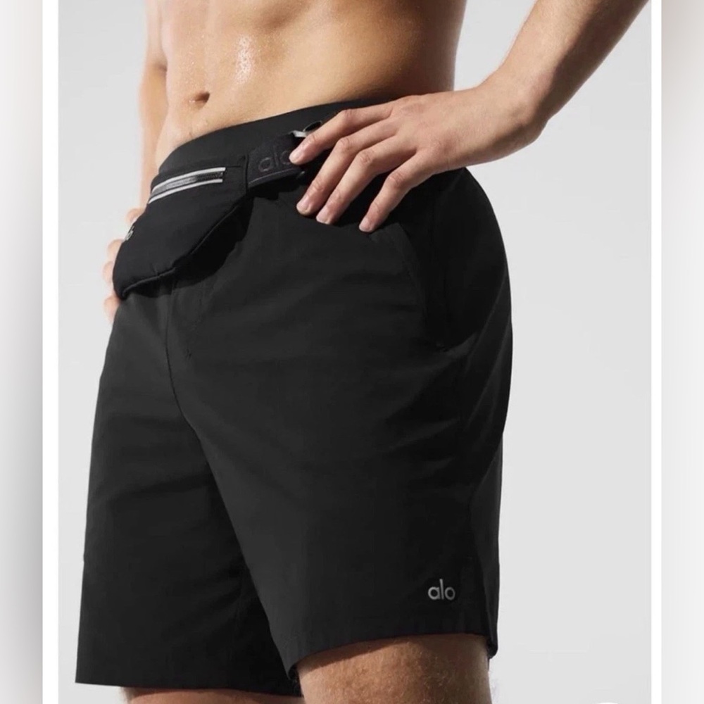 3RD RESTOCK ALO Yoga Men’s “Repetition” Short 7” Inseam (M) *BESTSELLER*